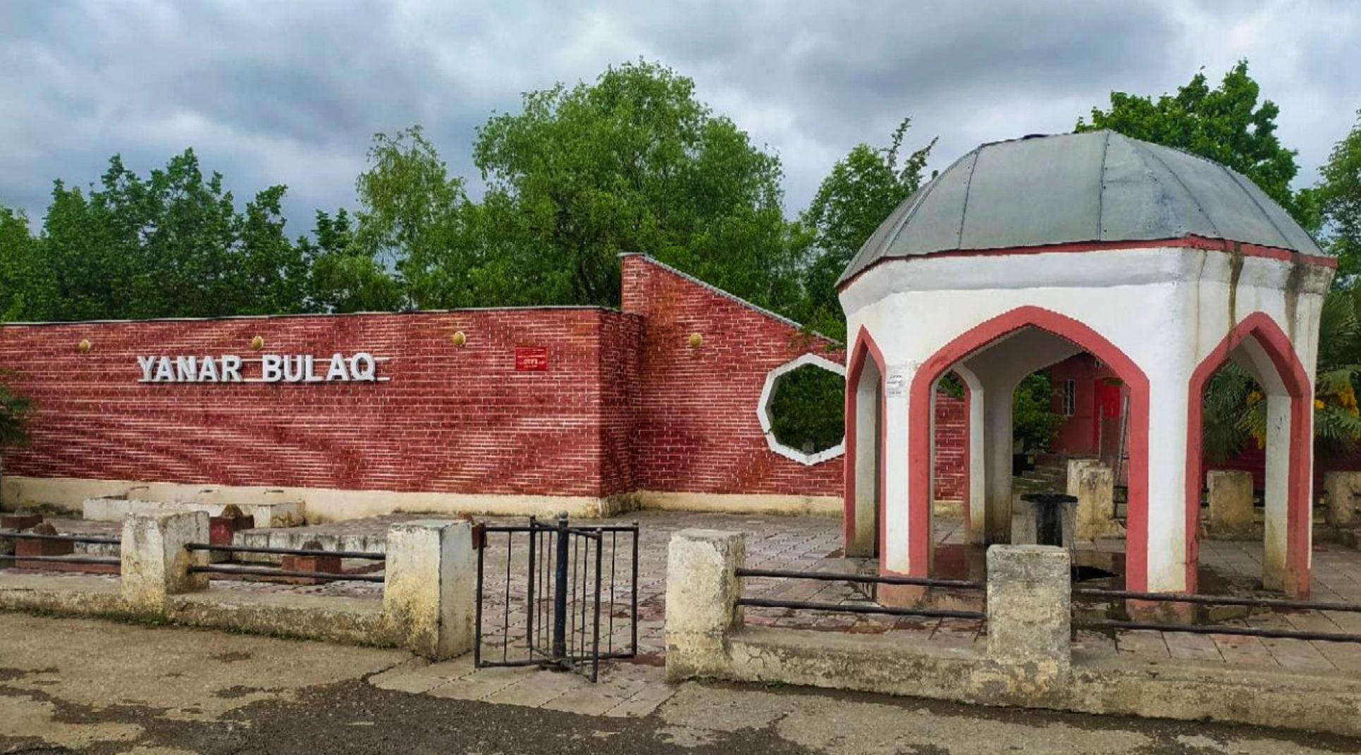 Suya toxun, alovu gör: