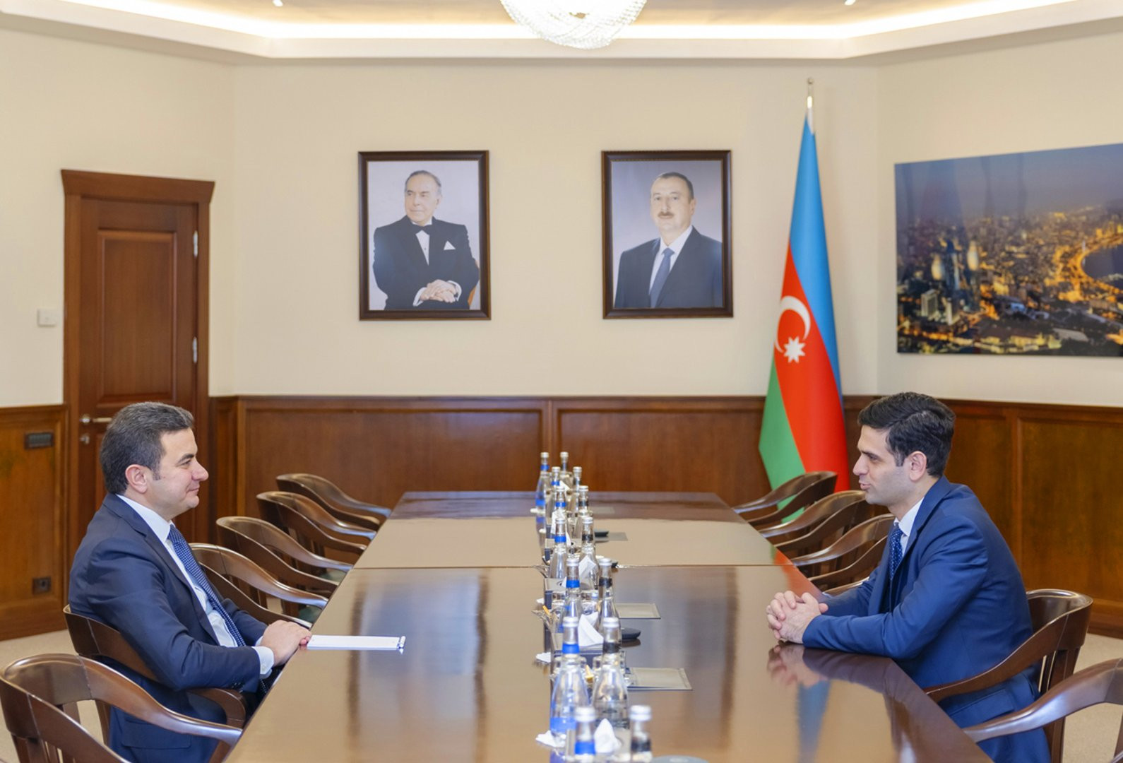 Dördüncü “Yüksəliş” müsabiqəsinin qalibi Şahlar Məmmədovla Mentorluq Proqramı çərçivəsində növbəti görüş keçirilib