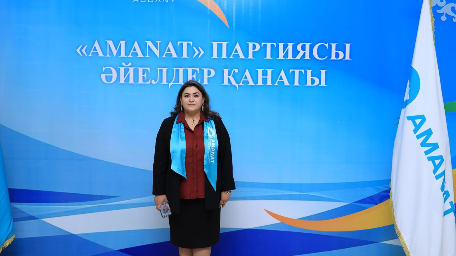 Uzaqda da vətənpərvərlik ruhunu yaşadırıq -