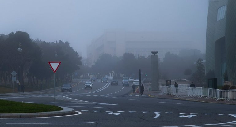 Sabah yollarda görmə məsafəsi zəifləyəcək