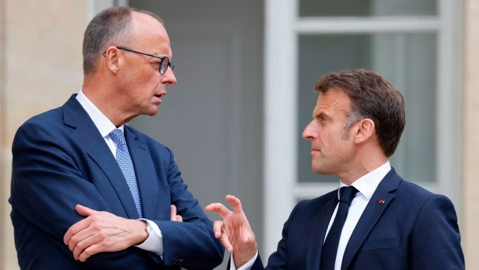 Makron və Merz arasında Putinlə bağlı fikir ayrılıqları dərinləşib