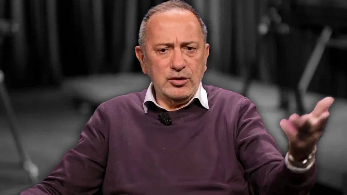 Türkiyəli jurnalist Fatih Altaylı azadlığa buraxılıb