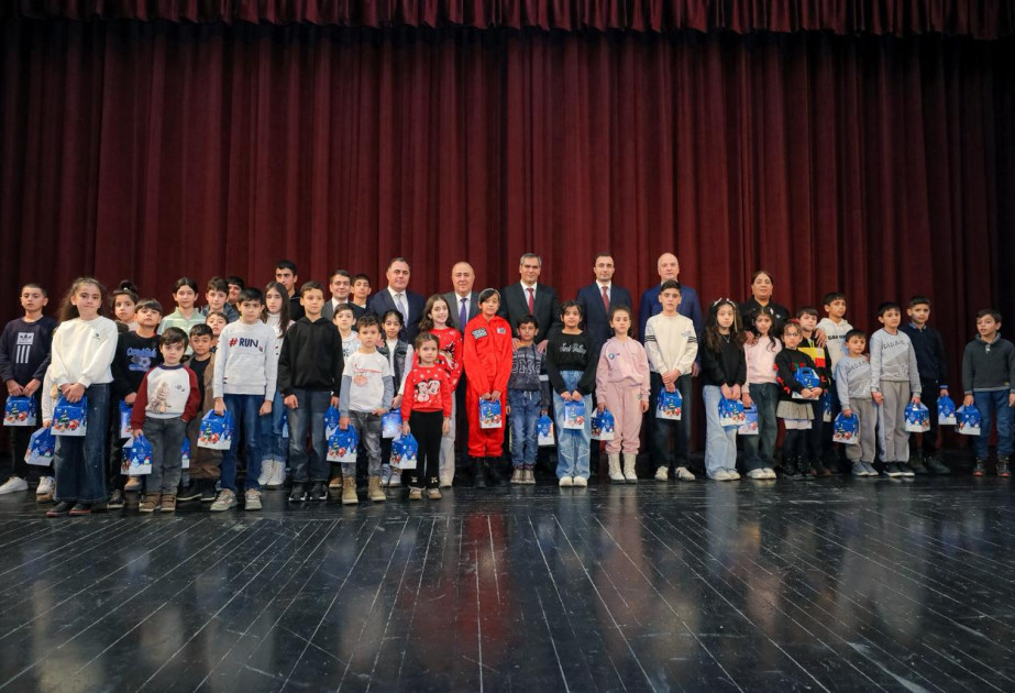 Naxçıvanda sosial qayğıya ehtiyacı olan uşaqlar üçün bayram tədbiri təşkil edilib