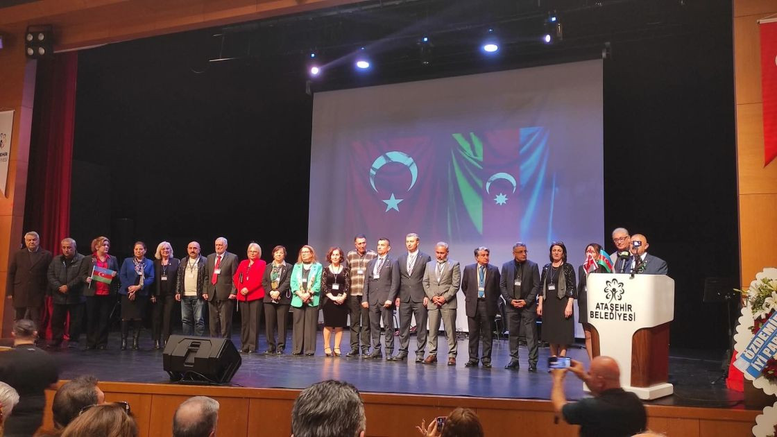 Türkiyədə Dünya Azərbaycanlılarının Həmrəyliyi Günü və Yeni il qeyd olunub