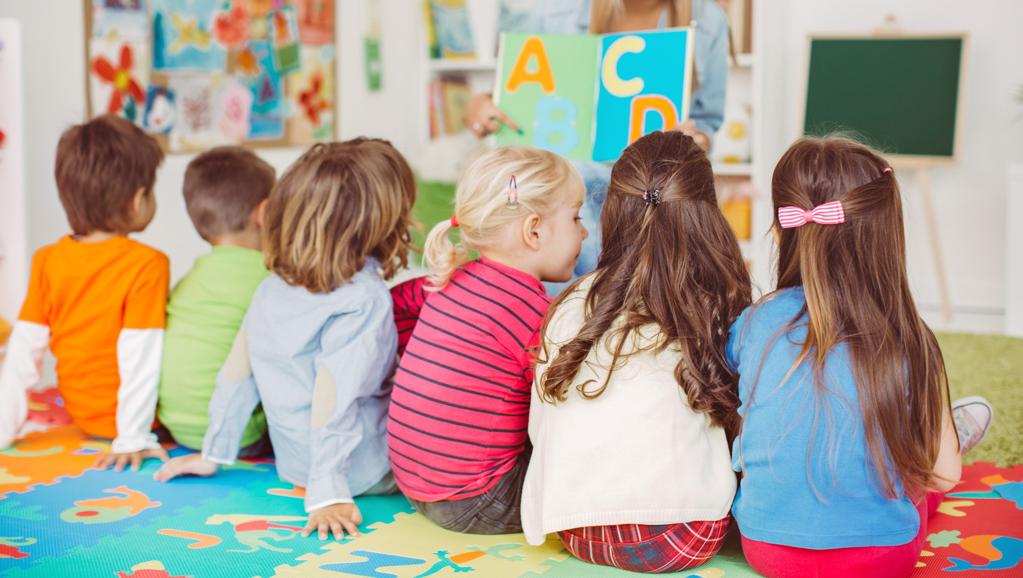 220 min uşaq məktəbəqədər təhsil alır