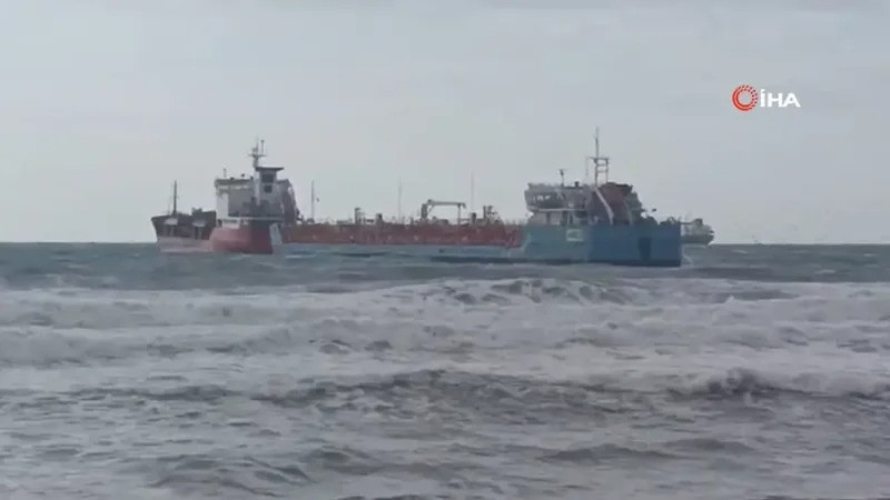İstanbulda “Kəlbəcər” tankerinin "Alatepe" tankerinə ilişməsi hadisəsi aradan qaldırılıb