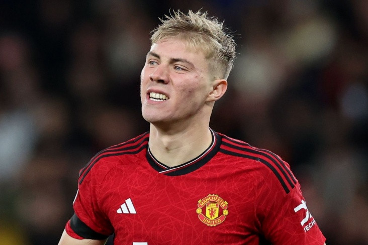 "Napoli" icarəyə götürdüyü futbolçunu birdəfəlik heyətinə qatacaq