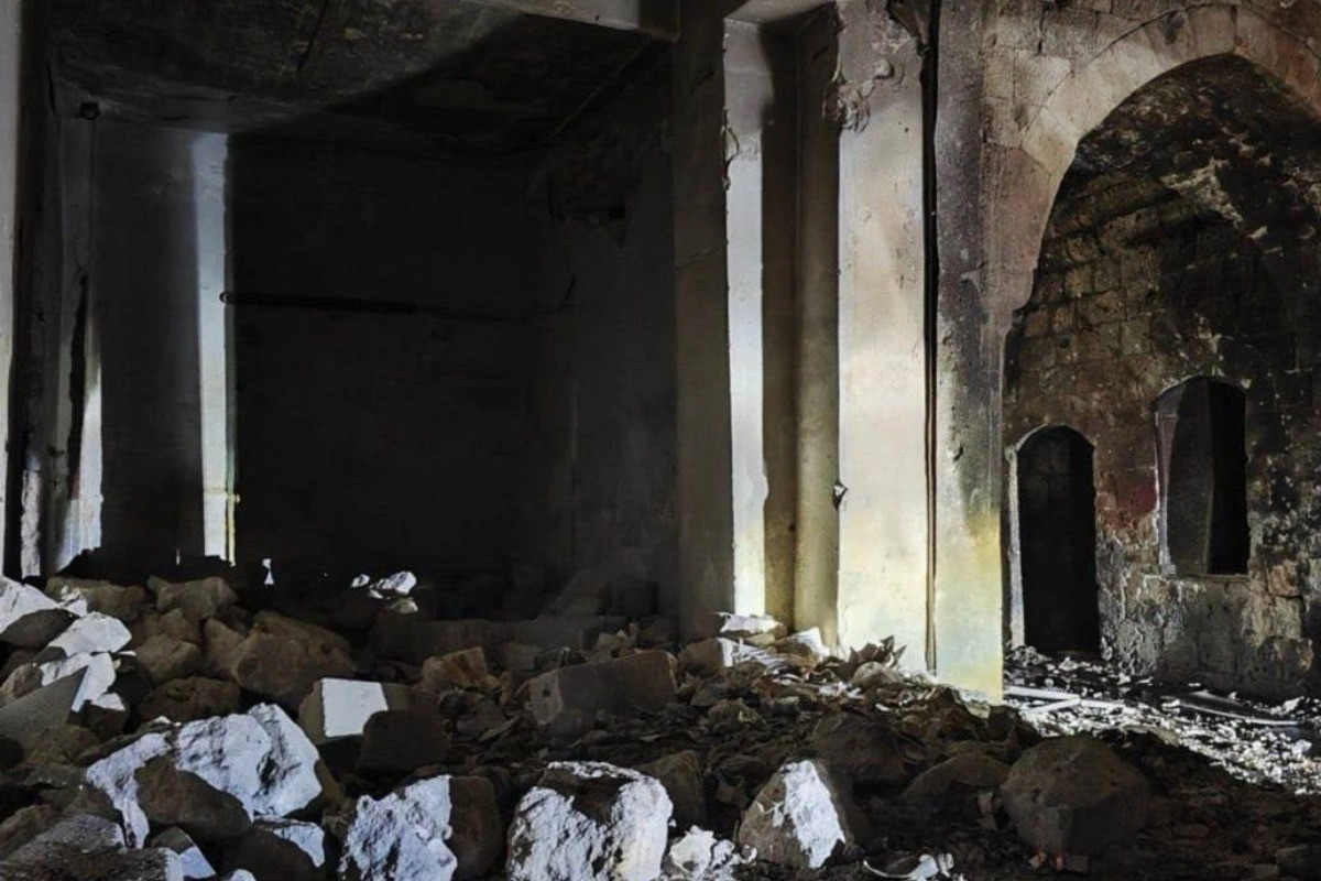 Suriyada Yeni il gecəsi terror hücumu: polis həlak oldu