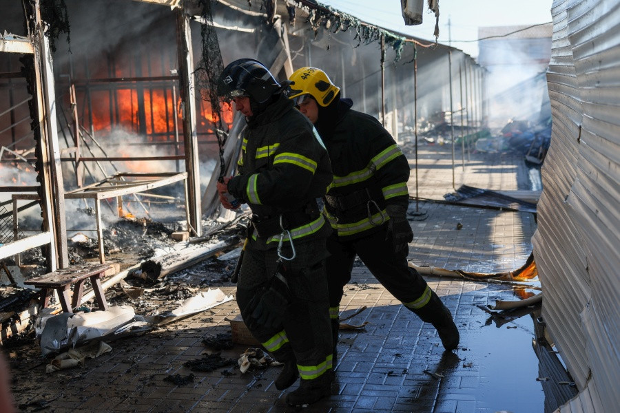 Ukraynada kafe və otelə raket zərbəsi: