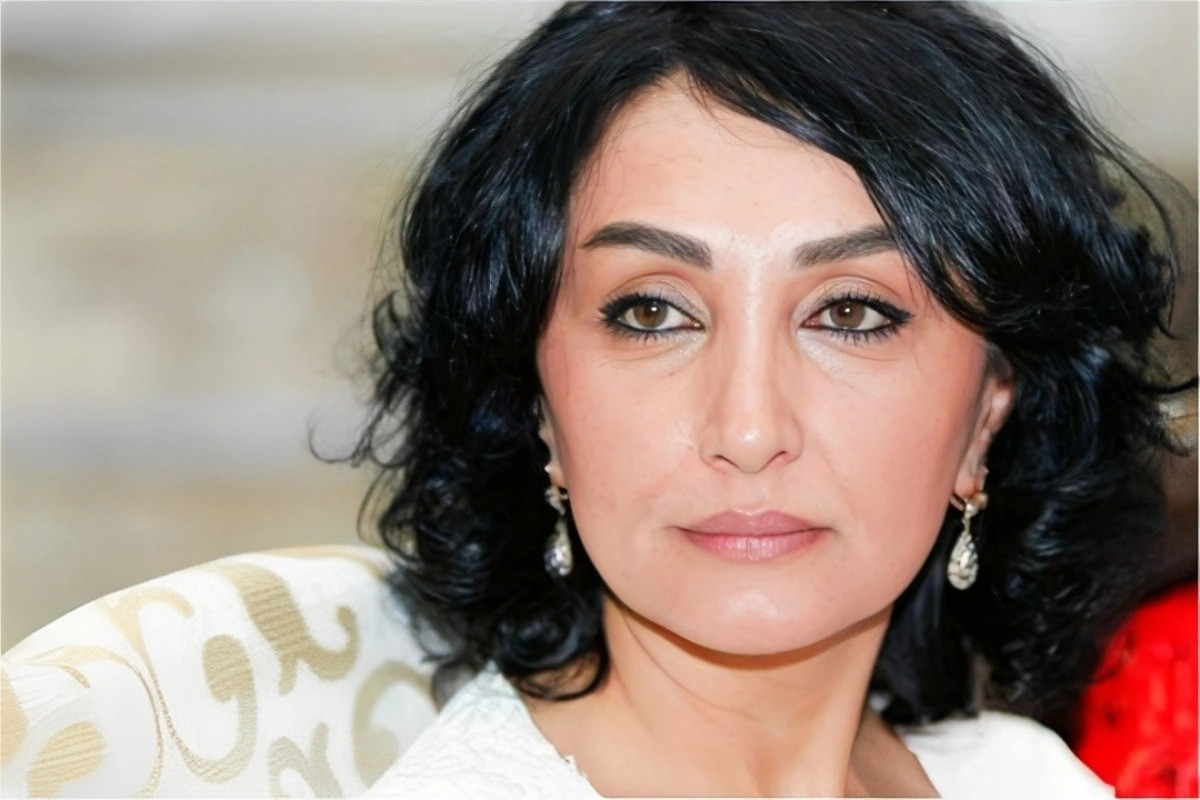 Nailə Əkbərova vəfat edib