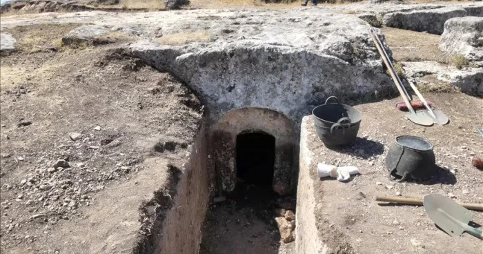 Türkiyədə  1800 illik pilləkən aşkarlandı