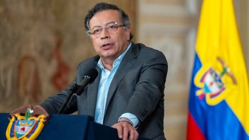 Kolumbiya prezidenti Petro Trampı sərt ittiham edib