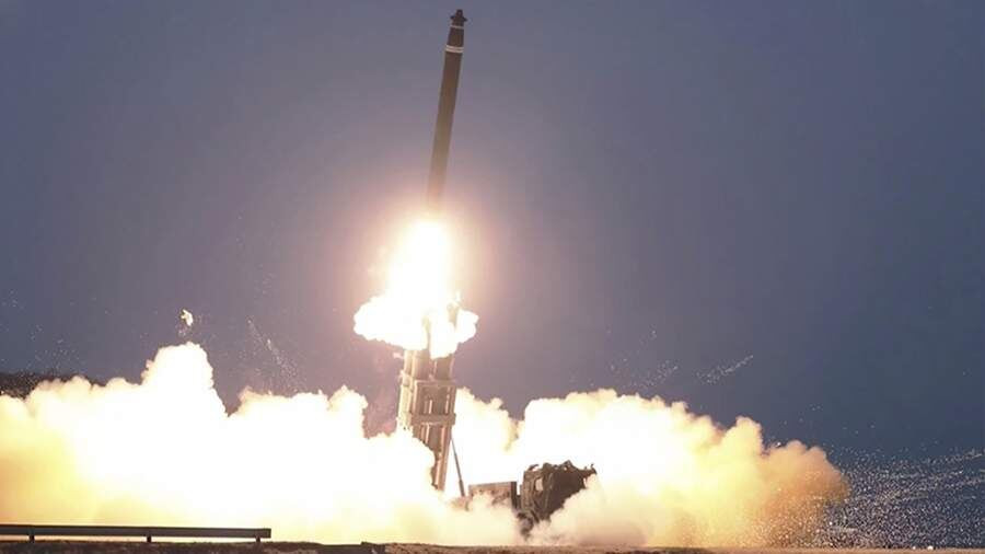 Yaponiya: Şimali Koreya iki ballistik raket buraxıb