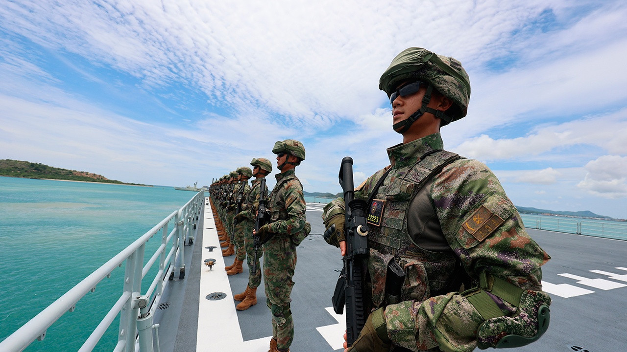 Çin Cənubi Çin dənizində hərbi mövcudluğunu genişləndirir