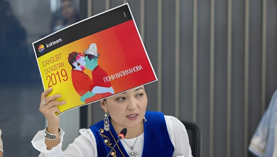 Aİ-nin Qazaxıstandakı diplomatik nümayəndəlikləri yeni qanun düzəlişlərini tənqid edib