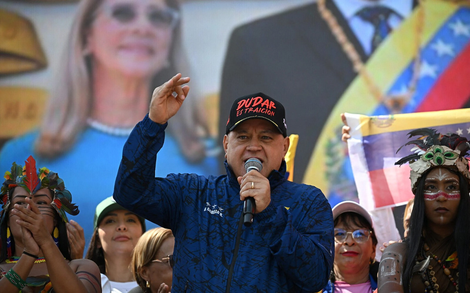 ABŞ Venesuela naziri Diosdado Kabellonu hədəf göstərə bilər