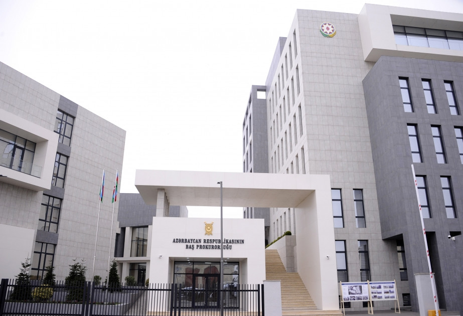 Sabiq vergi müfəttişi 395 min manatlıq dələduzluqda ittiham olunur