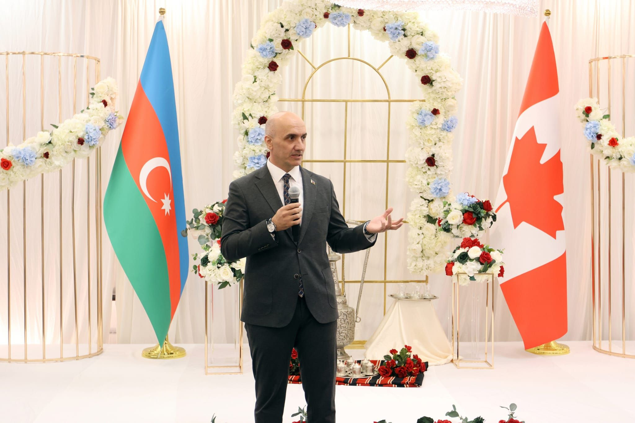 Ottavada azərbaycanlı tələbələr Həmrəylik Gününü birlikdə qeyd etdilər