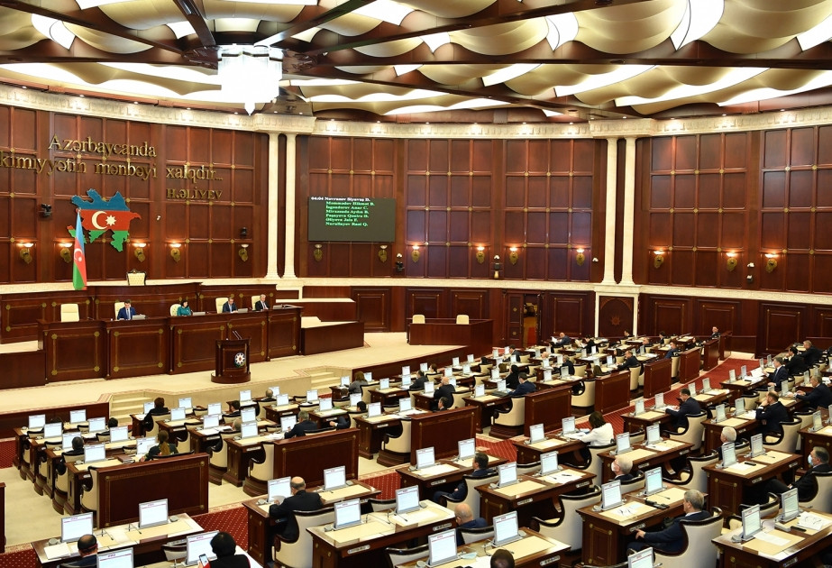 Milli Məclisin deputatları gələn həftə məzuniyyətdən qayıdacaqlar