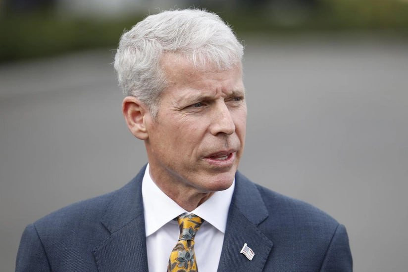 Ağ Evdə müzakirələr davam edir: