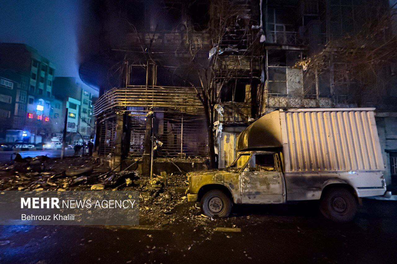 İranda gecə etirazları xaosa çevrildi