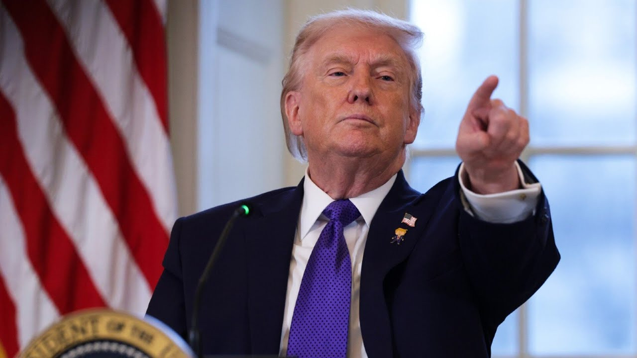 Tramp Qrenlandiyaya müdaxilə planının hazırlanmasını tapşırıb