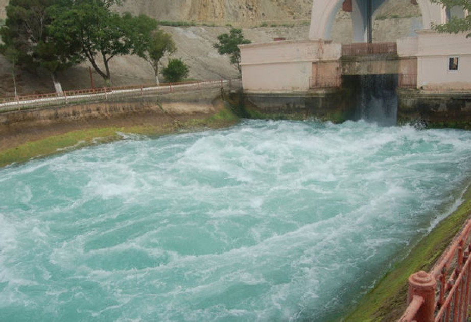 Doqquz rayonda suvarma və məişət suyu təminatını yaxşılaşdıracaq "Qarabağ" kanalı yenidən qurulur