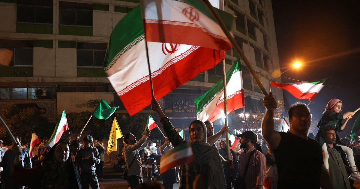 İranda hökümətyönümlü mitinqlər keçirilir