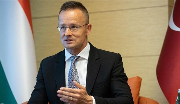 Macarıstan: AB dünyada yerini itirib, Rusiya ilə qarşıdurma axtarır