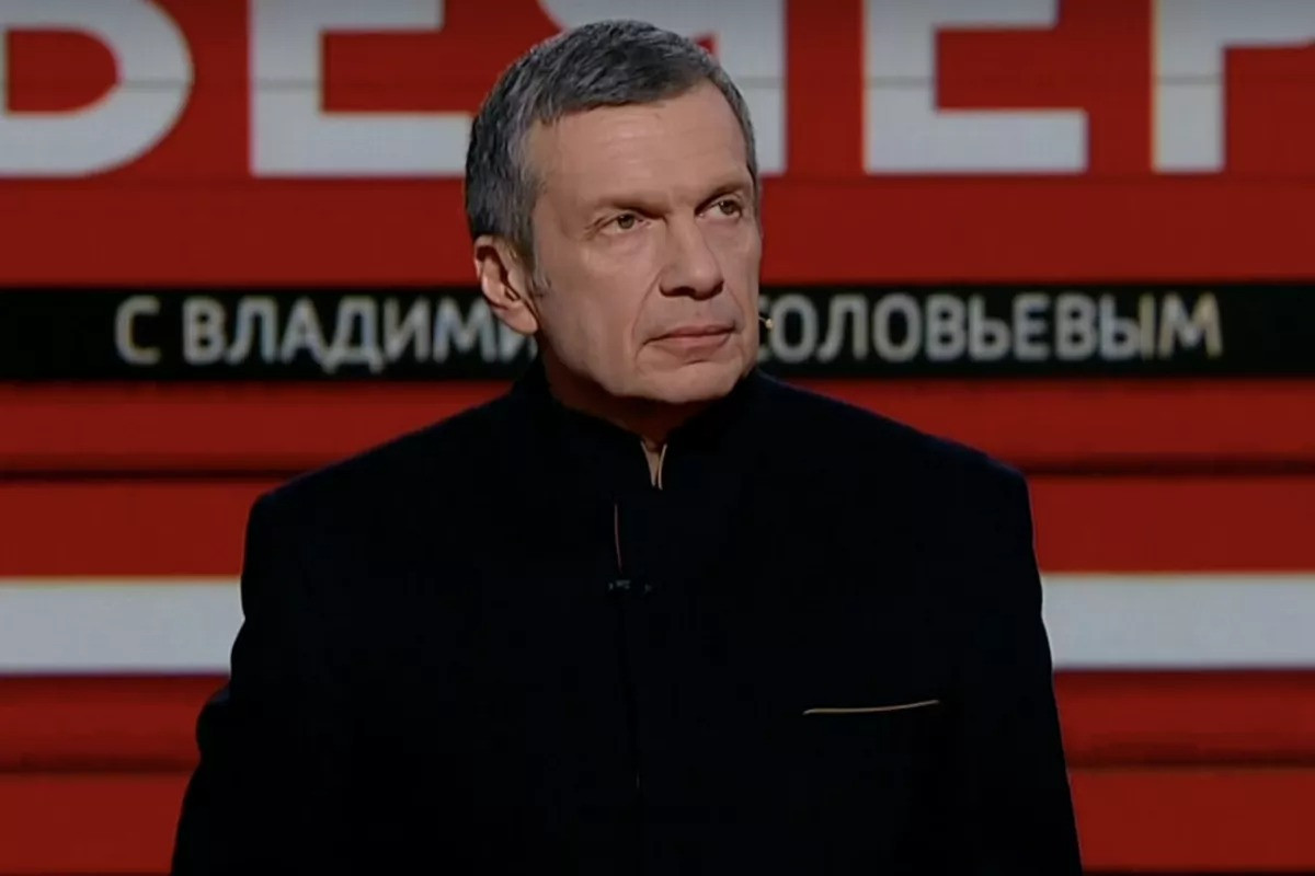 Solovyovu bu dəfə ağcaqanada bənzətdilər