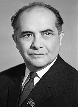 Bu gün akademik Zahid Xəlilovun anadan olmasının ildönümüdür