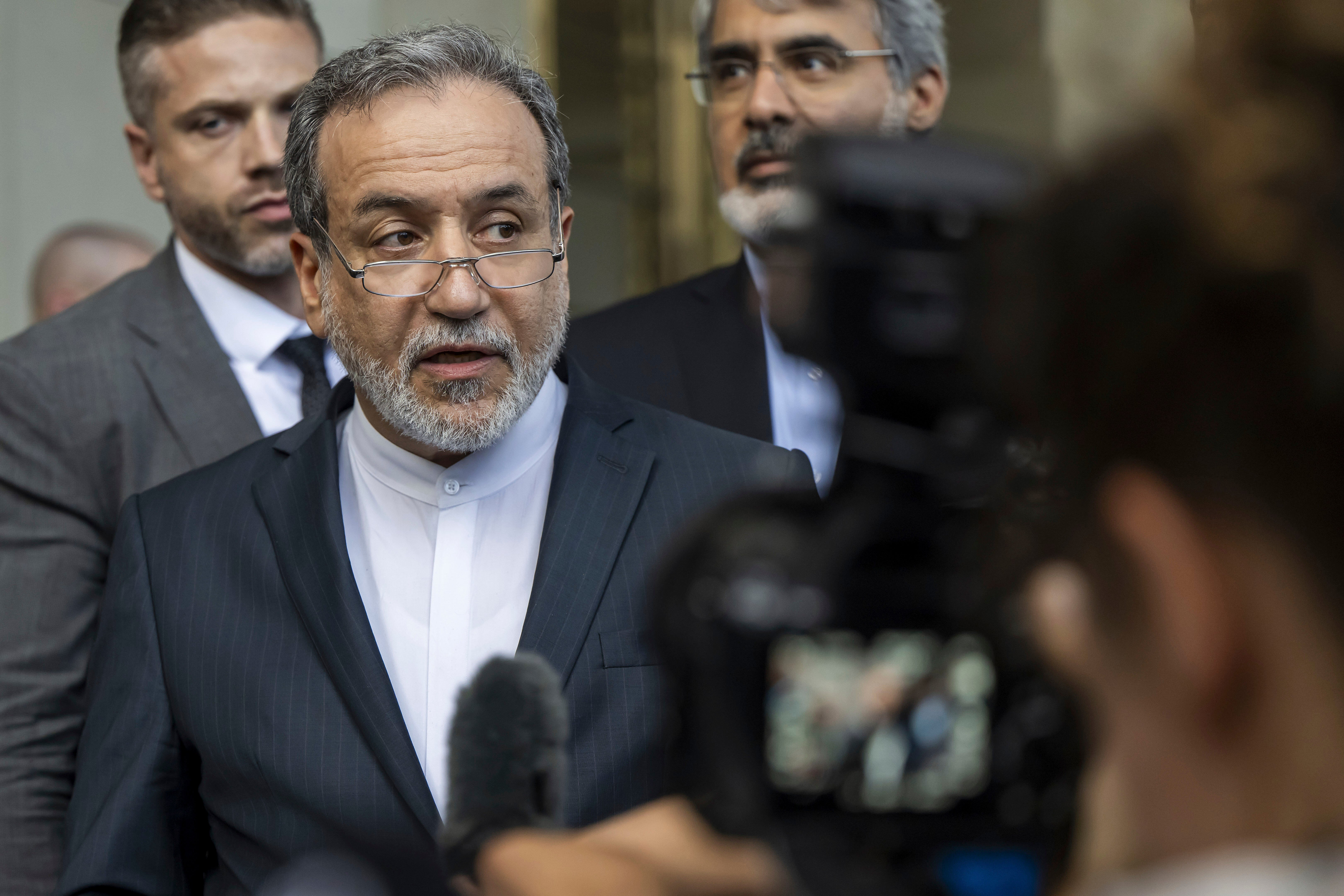 Əraqçidən ABŞ-yə mesaj: