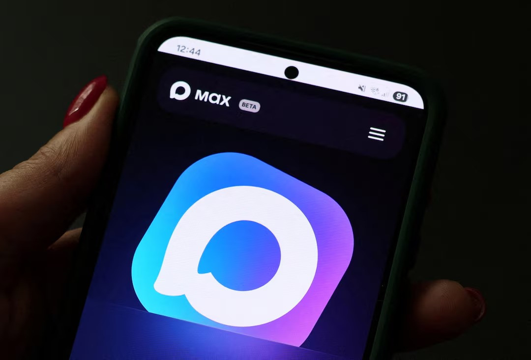 Sosial şəbəkəyə böyük sızma: