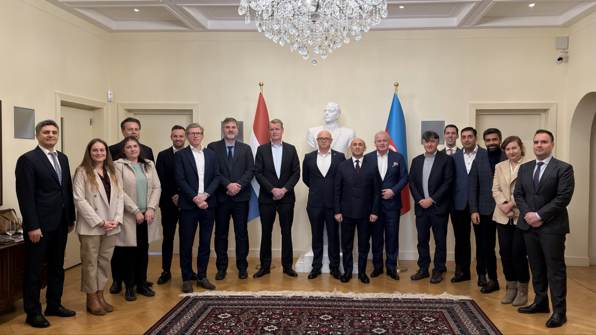 İnvestisiya əməkdaşlığının dərinləşdirilməsi gündəmdədir