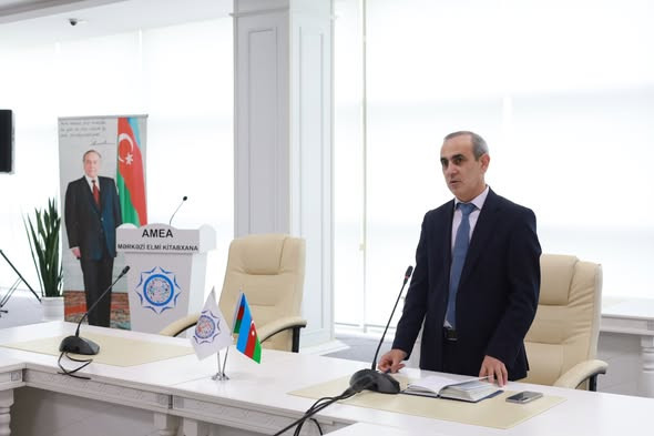 Cari ildə qarşıda duran vəzifələrə dair Mərkəzi Elmi Kitabxanada iclas keçirilib