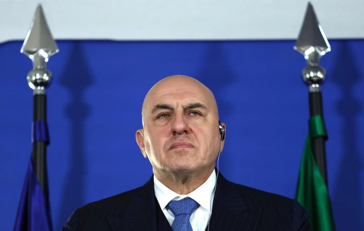 İtaliya müdafiə naziri etiraf etdi: