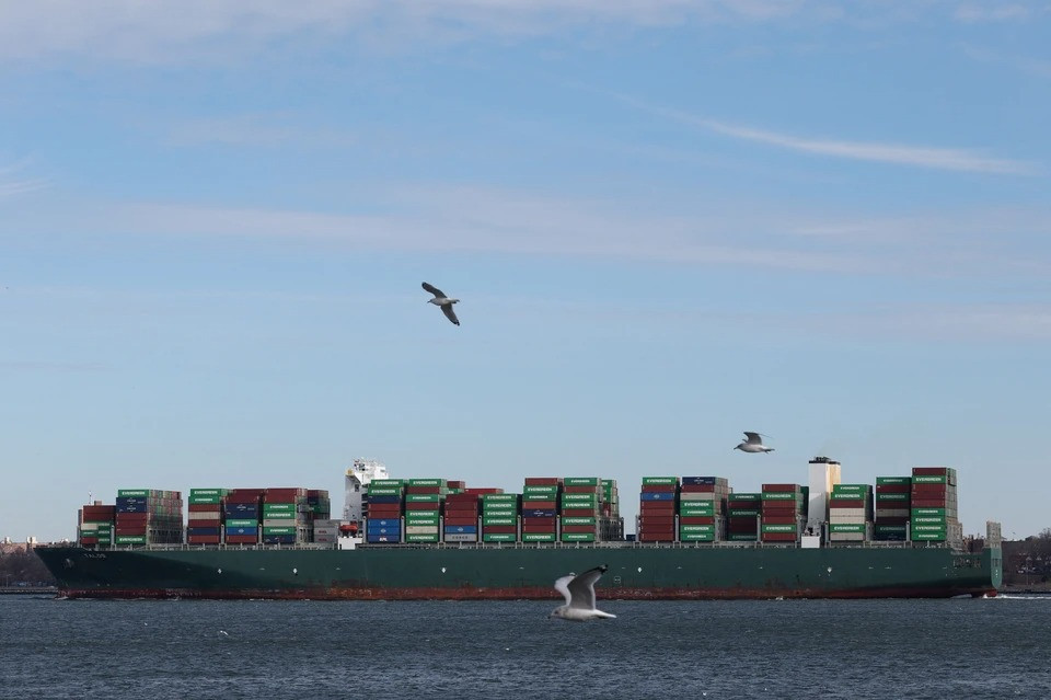 Rusiyaya məxsus yük daşıyan gəmi saxlanılıb