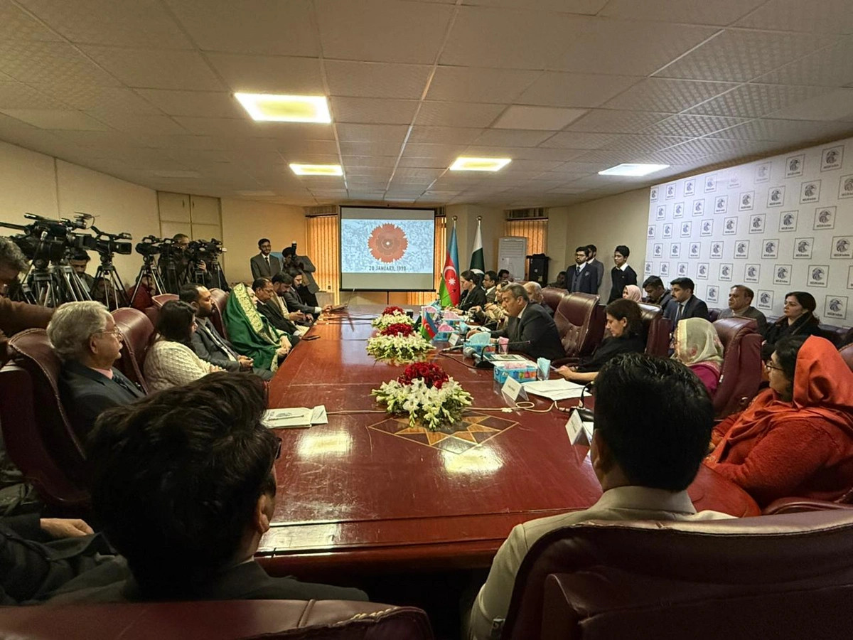 20 Yanvar şəhidlərinin xatirəsi Pakistanda yad edilib