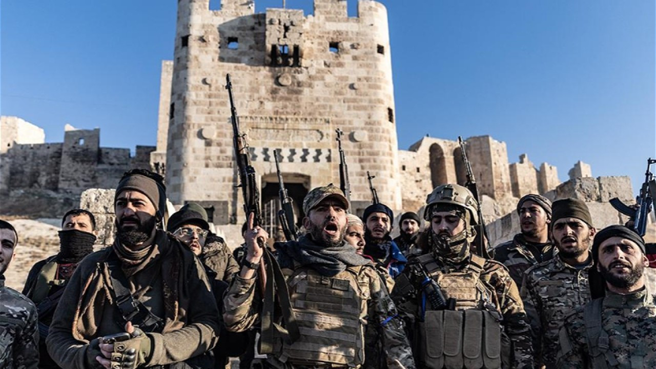 Suriyada YPG/SDQ məğlubiyyətə uğrayır: ABŞ-nin planları "suya düşdü"