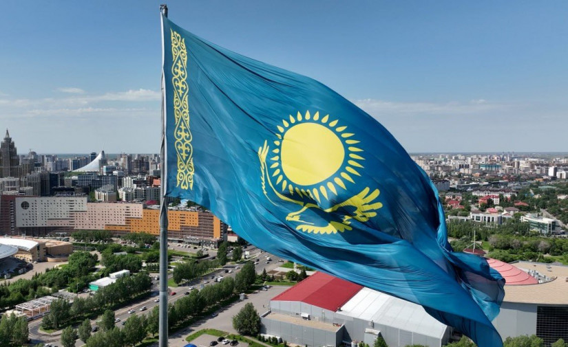 Qazaxıstan türk sivilizasiyasını əks etdirən yeddi cildlik tarix kitabı nəşr edir