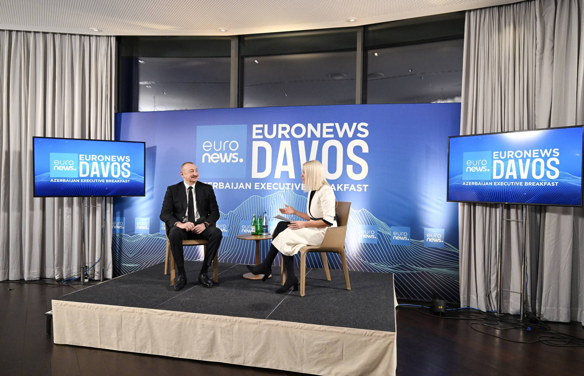 İlham Əliyev Davosda "Euronews" televiziyasına müsahibə verib -