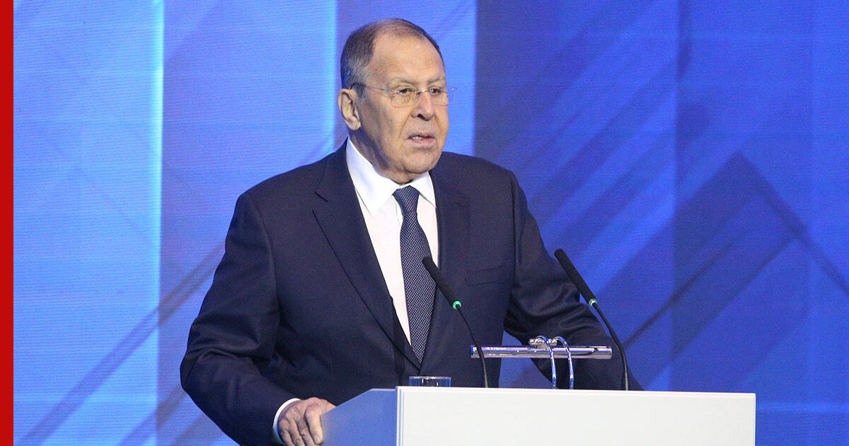 Lavrov Fransa Prezidentini tənqid edib