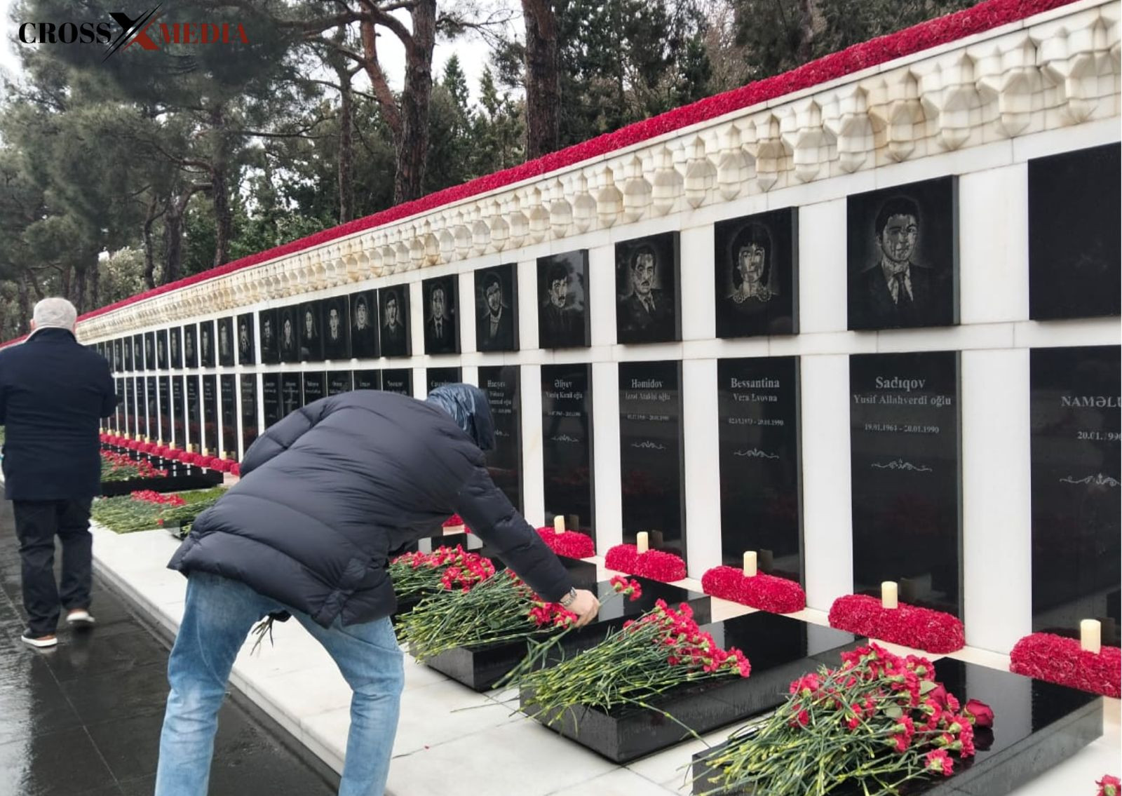 Azərbaycan xalqı 20 Yanvar şəhidlərini andı -