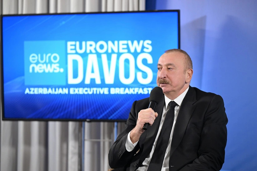İlham Əliyev Davosda "Avrasiyanın iqtisadi özünəməxsusluğunun müəyyənləşdirilməsi" mövzusunda panel iclasda iştirak edir
