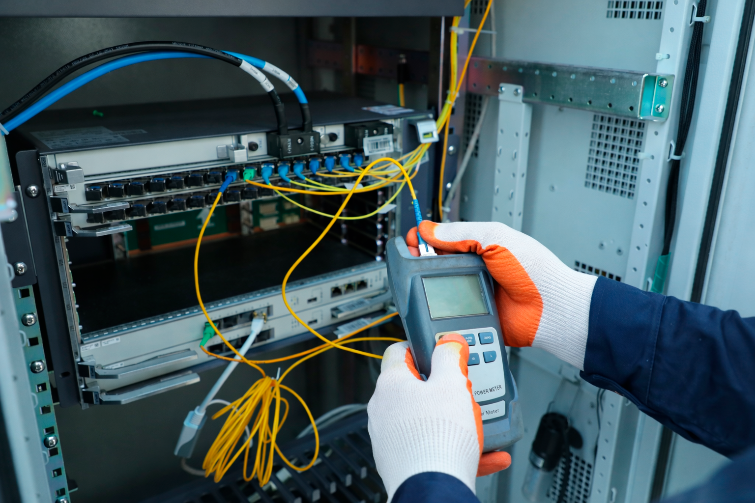 Ağdam və Kəlbəcərdəkı yaşayış məntəqələri telekommunikasiya xidmətləri ilə təmin edildi