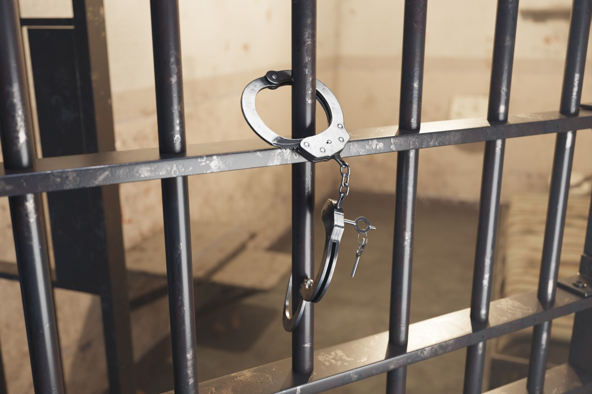 Baş nazir 23 illik həbs cəzasına məhkum edildi