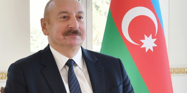İƏT-in Təmiz Enerji Mərkəzi ilə imzalanmış "Ev Sahibi Ölkə Sazişi" təsdiq edilib