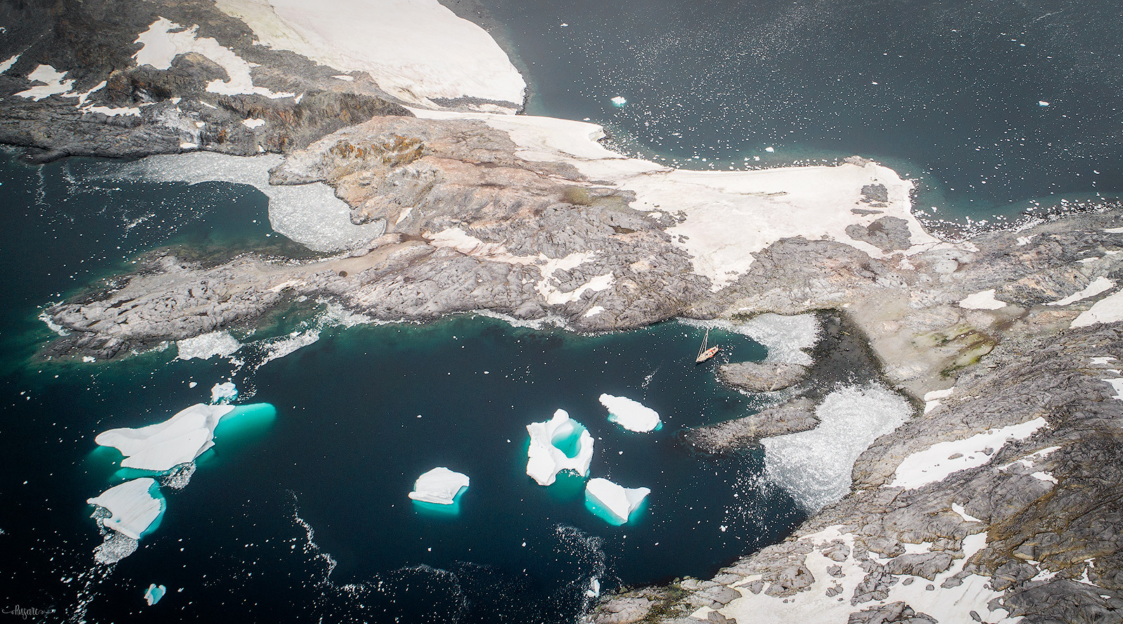 ABŞ Qrenlandiyanın sərvətlərindən pay istəyir