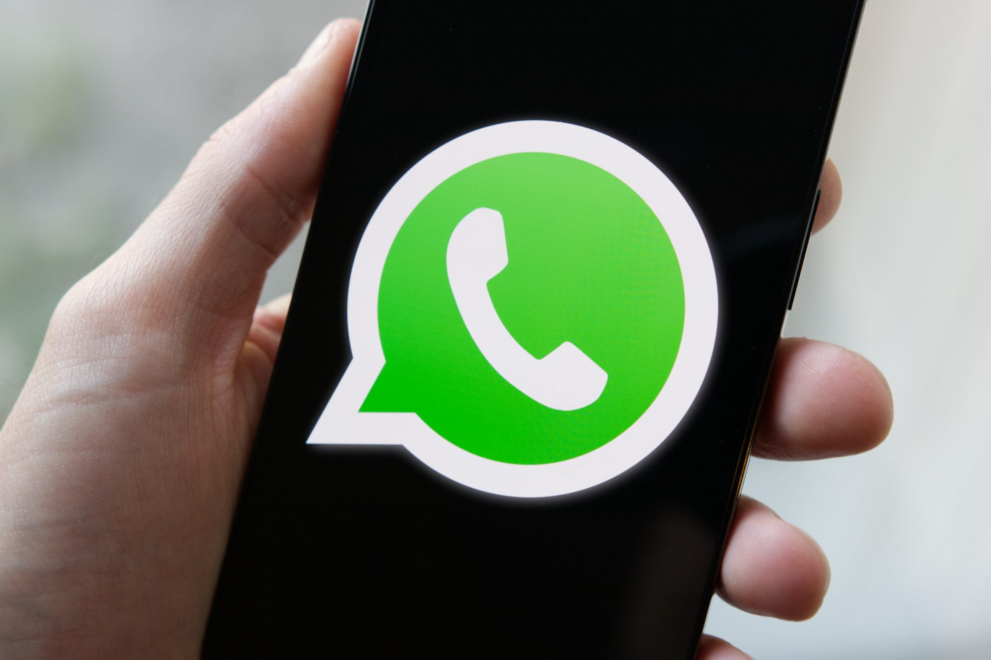 DİQQƏT: "WhatsApp" mesajlarınız oxuna bilər