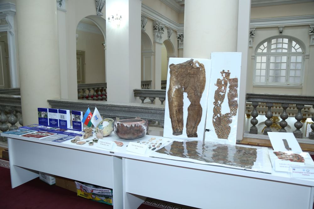 AMEA-nın Rəyasət Heyətinin növbəti iclası keçirilib